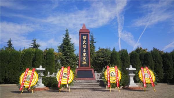 閻良漢皇樹葬墓園位于哪個(gè)城市的哪個(gè)區(qū)?