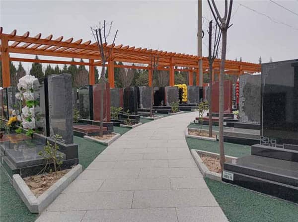 閻良漢皇樹葬骨灰公墓如何將現代墓園管理理念融入到實際運營中？