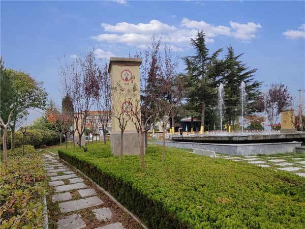 西安壽陽(yáng)山墓園位于哪個(gè)具體位置,其地理環(huán)境有何特點(diǎn)?