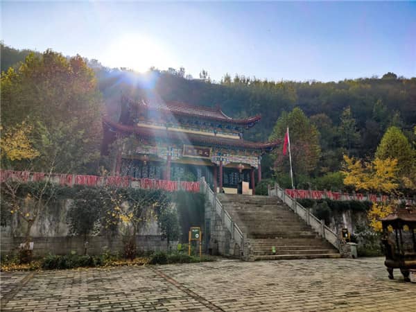 西安壽陽山墓園選購流程，如何選擇合適的墳位？