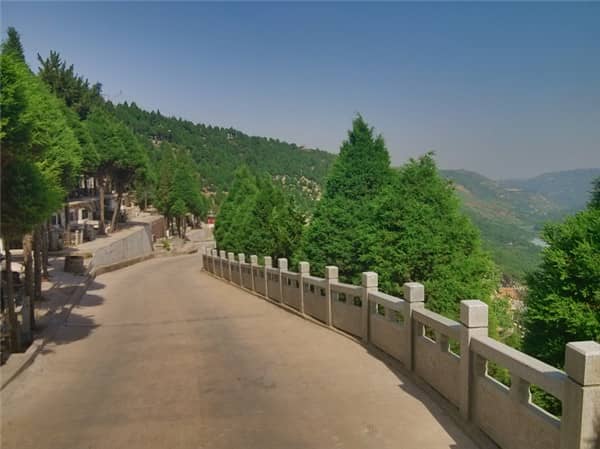 壽陽山墓園春節(jié)期間正常服務(wù)