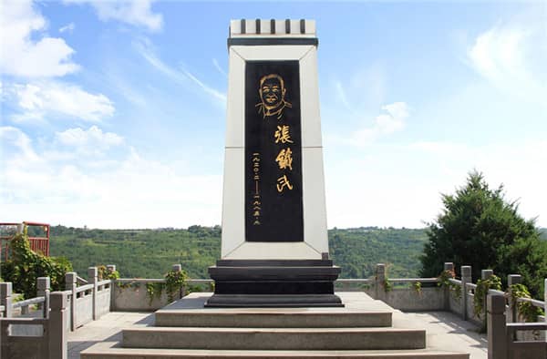 壽陽山墓園在西安的哪個位置,它有哪些特色?