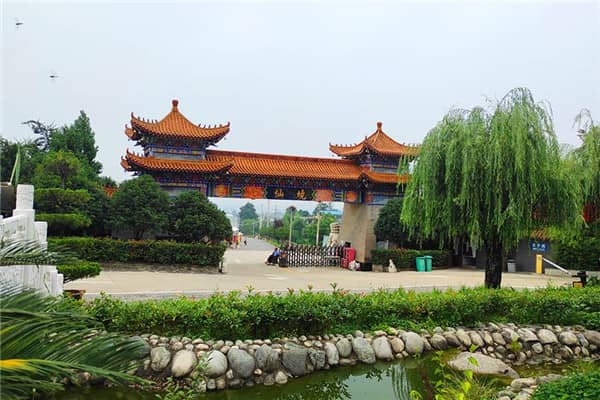 遷祖墳是否需要祈禱的習俗與流程