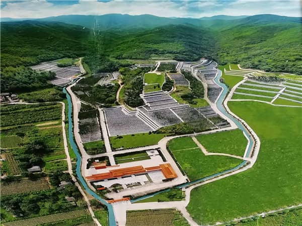 西安九龍山公墓位于哪個地理位置,有何特色?