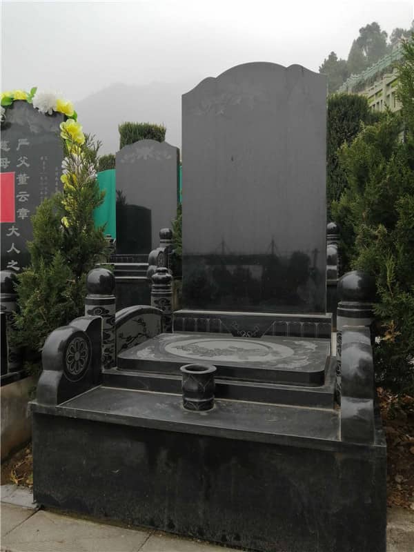 九龍山公墓:人文自然交相輝映,文化價值源遠流長