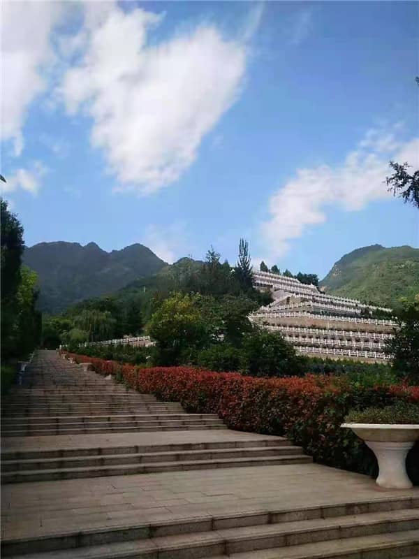 西安市九龍山公墓啥樣?帶您領略其獨特魅力