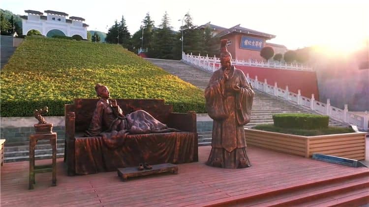西安霸陵墓園草坪墓:綠色生態與人文紀念的完美結合