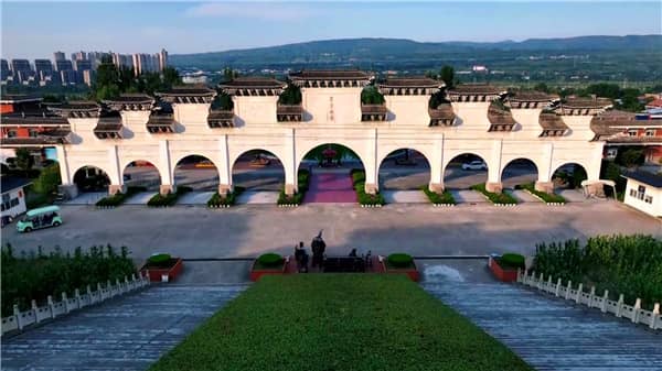 西安霸陵墓園地形地貌與園區布局詳解