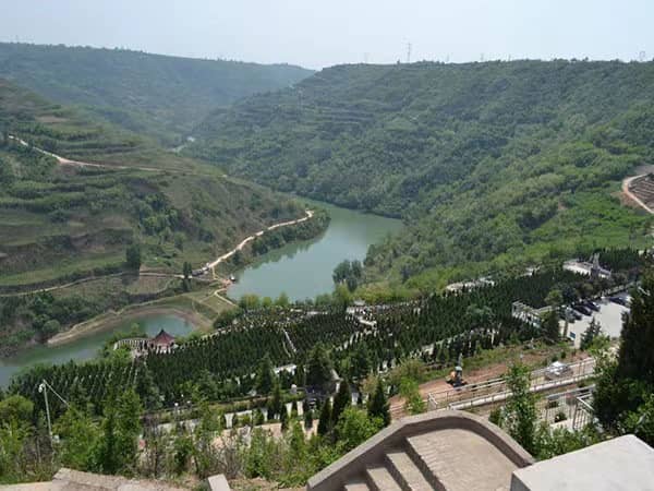 西安高橋墓園啥時開放，公墓親情延續