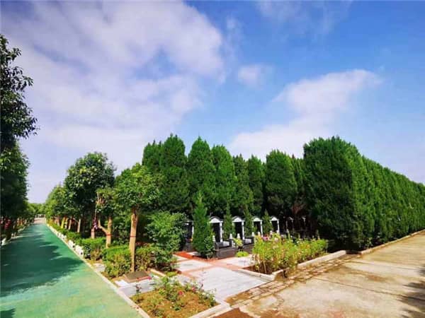 西安墓園可以祭拜嗎